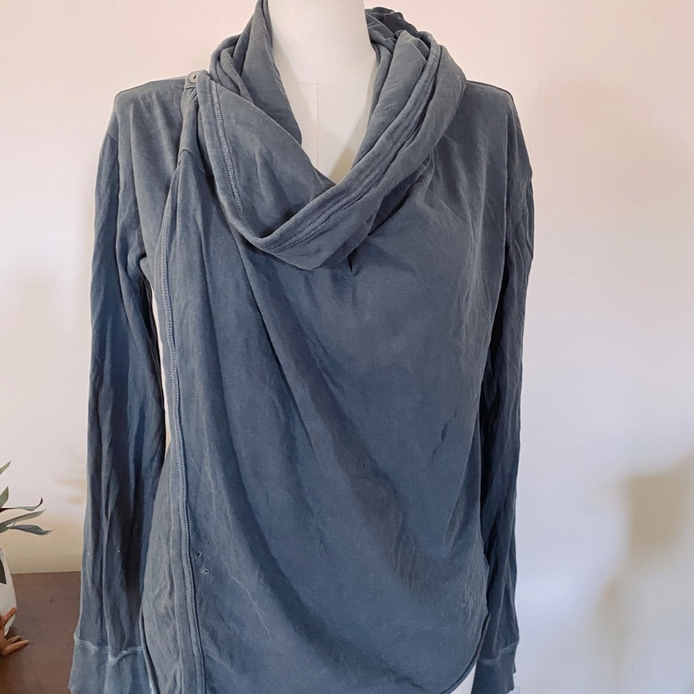 We the free people, Jacket Sz Med ( preowned )